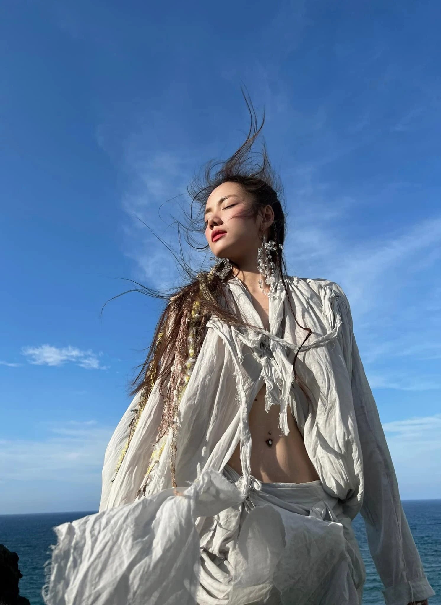 Phương ly trần 4